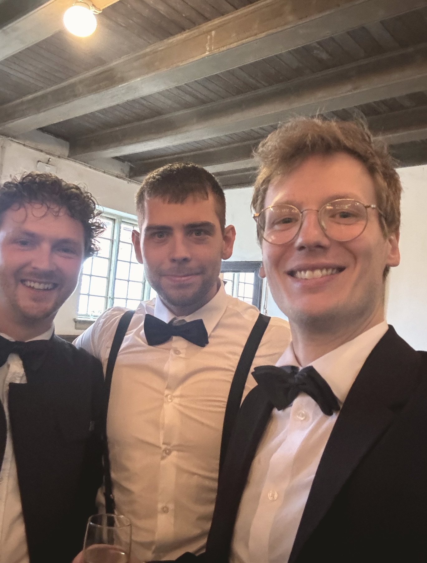 Bandet i butterfly til bryllup
